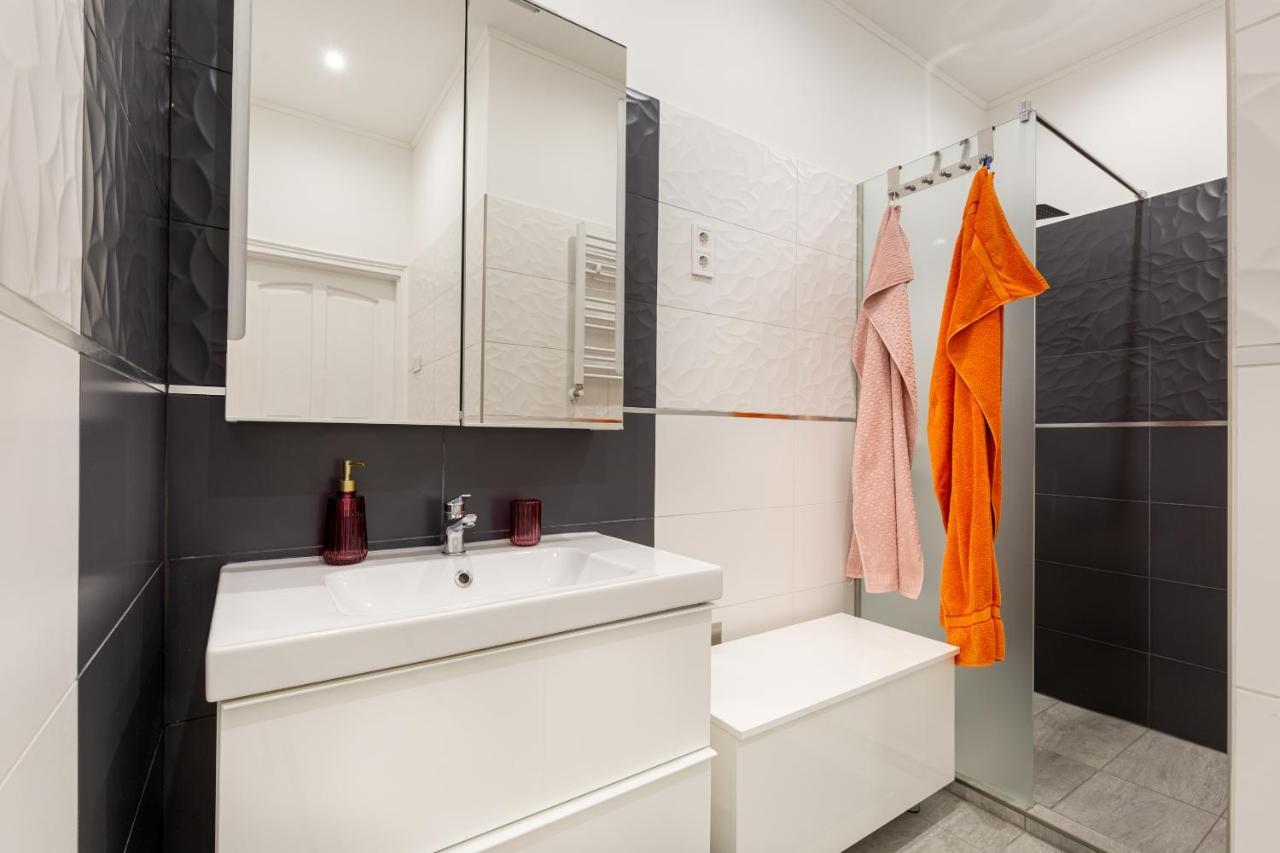 F24 Ferenc Apartment Budapest Exteriör bild